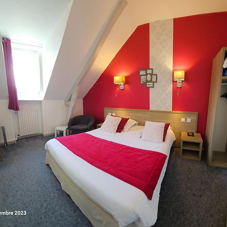 Hotel Le Rohan Charme Et Caractere 蓬蒂维 外观 照片