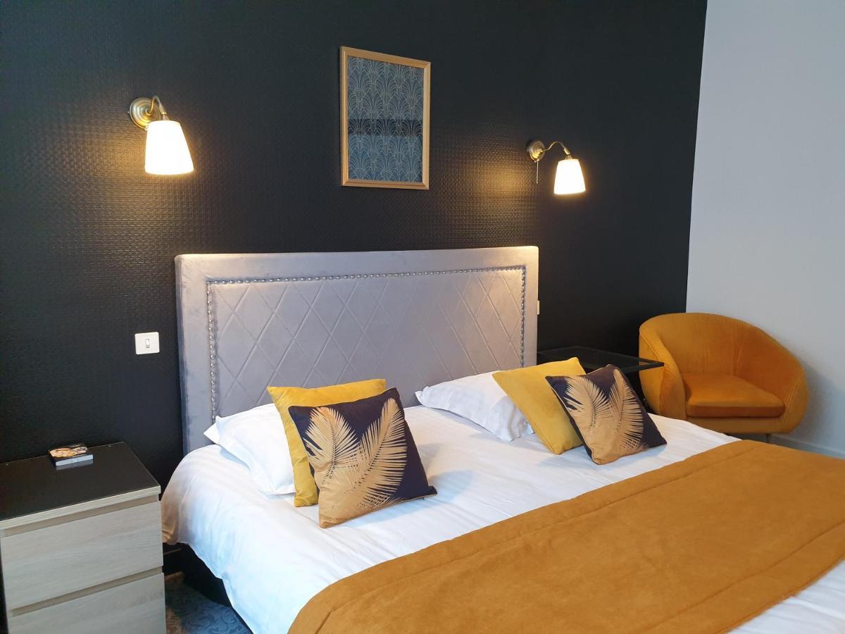 Hotel Le Rohan Charme Et Caractere 蓬蒂维 外观 照片