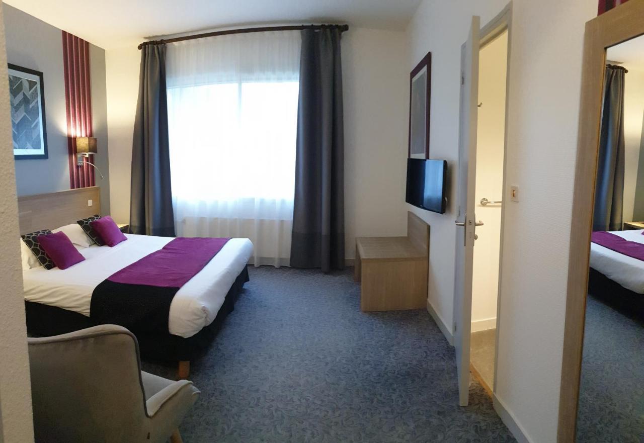 Hotel Le Rohan Charme Et Caractere 蓬蒂维 外观 照片