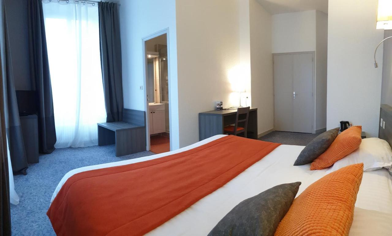 Hotel Le Rohan Charme Et Caractere 蓬蒂维 外观 照片