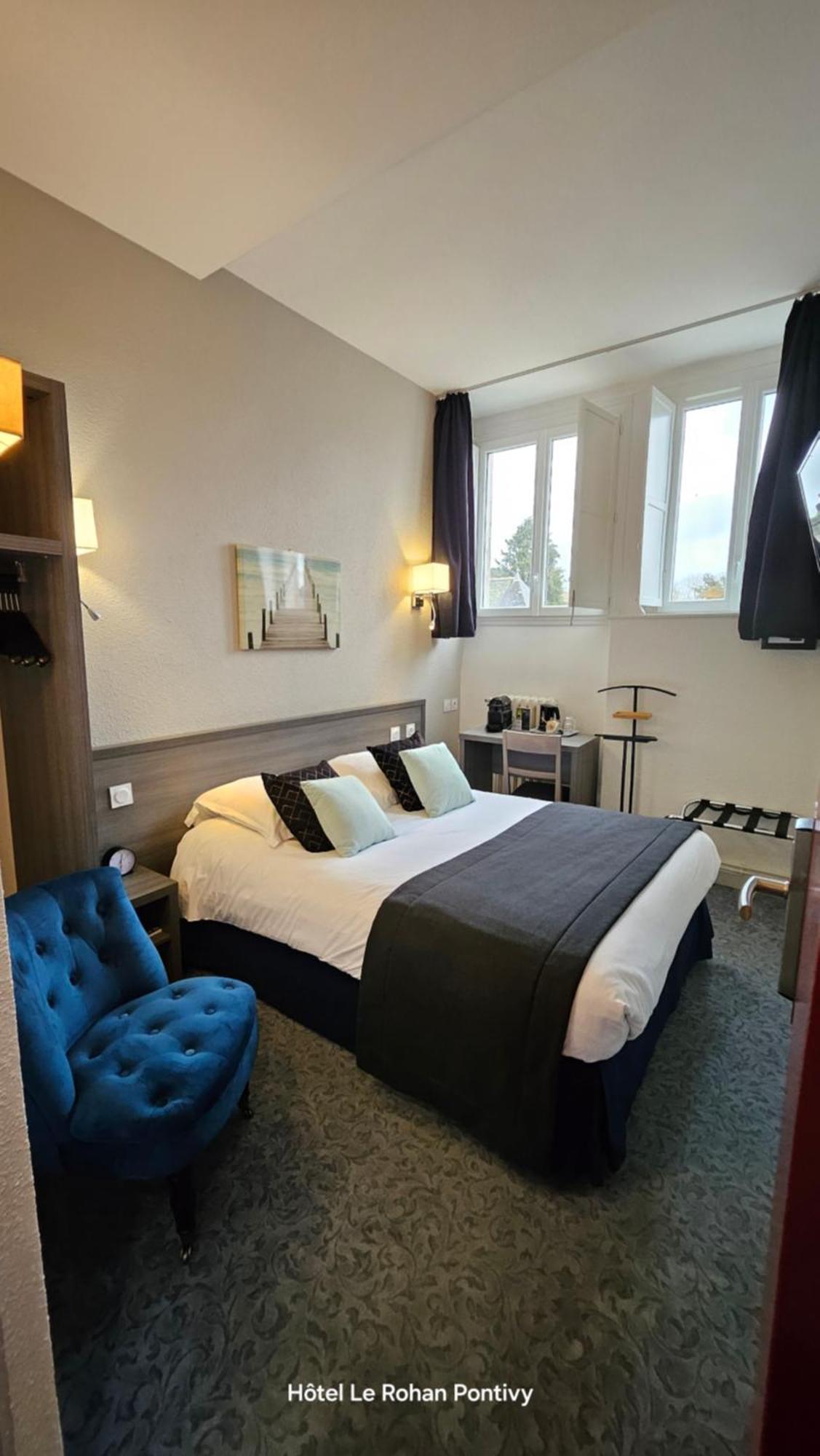 Hotel Le Rohan Charme Et Caractere 蓬蒂维 外观 照片