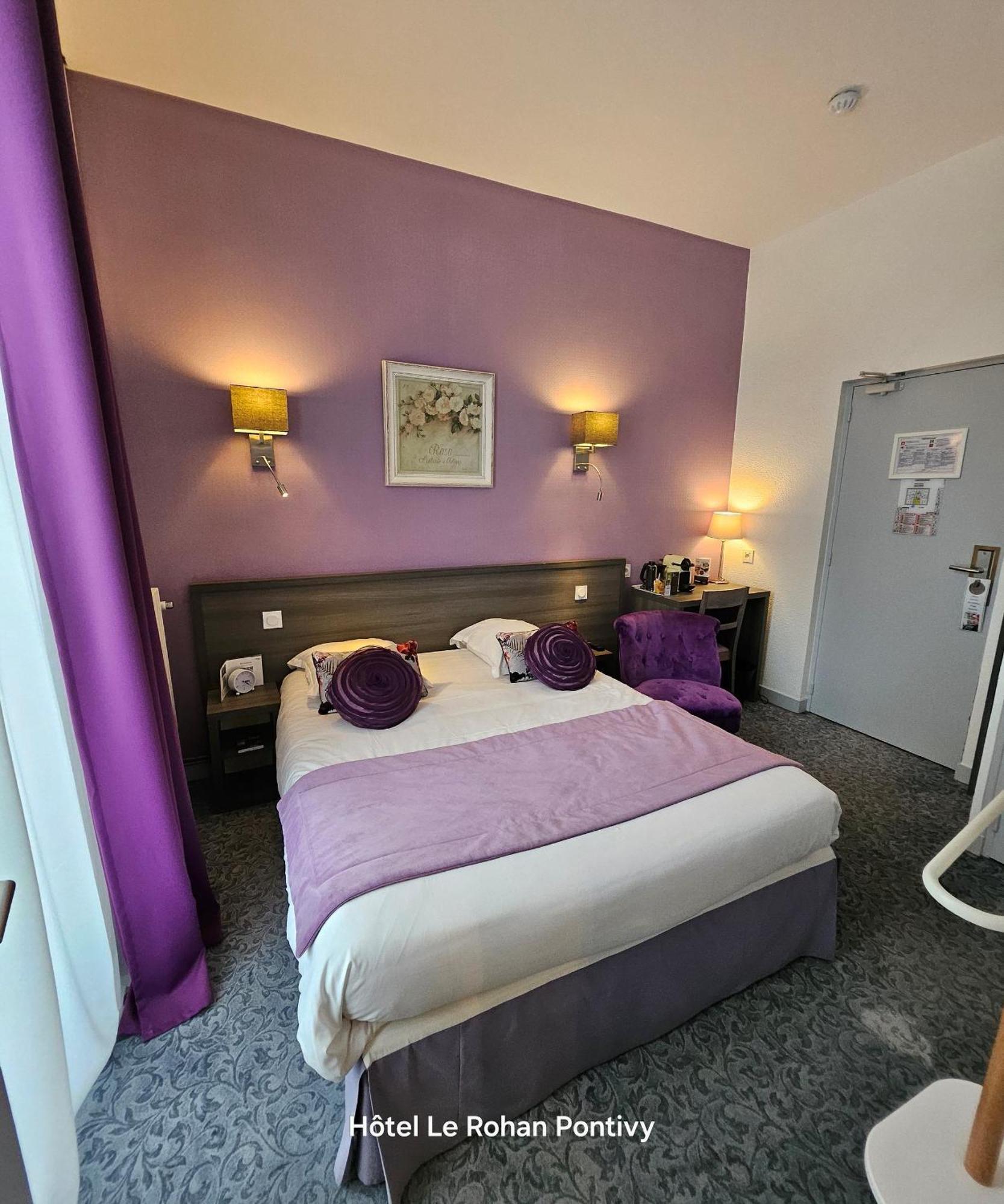 Hotel Le Rohan Charme Et Caractere 蓬蒂维 外观 照片